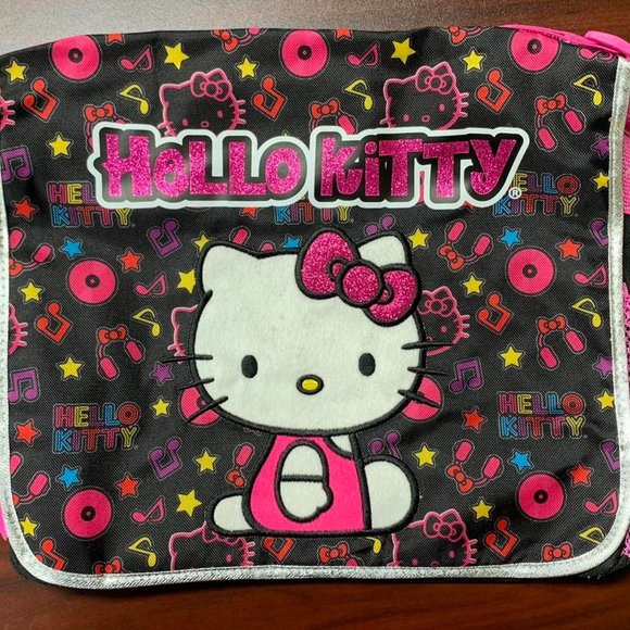 Hello Kitty Messenger Bag - Picture 1 of 9